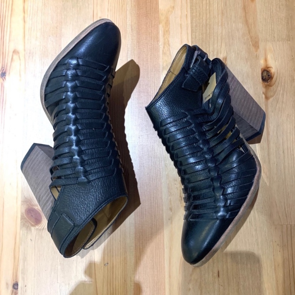 EUC DOLCE VITA CAGE HEELS